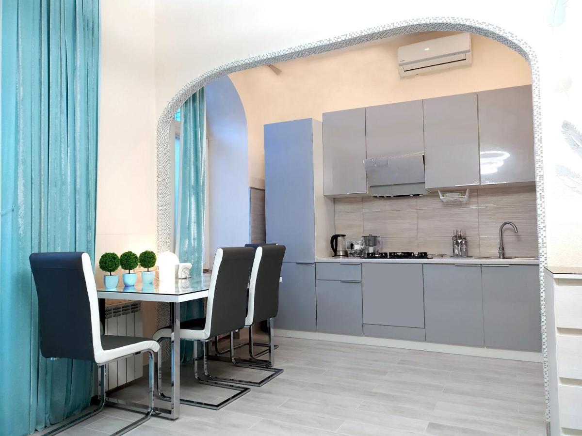 Apartment Luxury Centre Located Kiev Ngoại thất bức ảnh